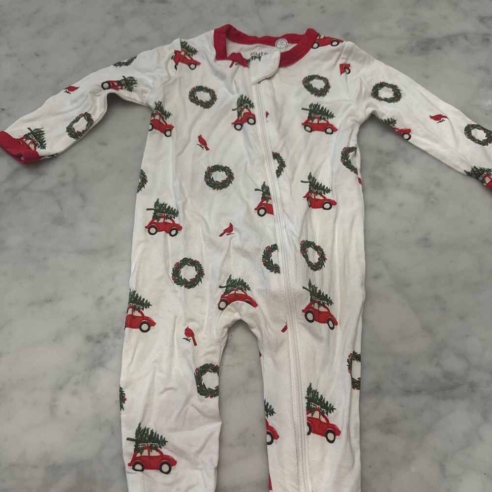 Kyte Christmas footie